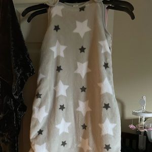 2/$15 Nordstrom Fleece Sleepsack, Grey with White Stars, 0-12 months